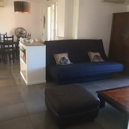 Holidays Apartment